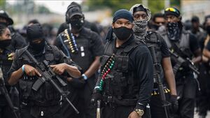 آمریکا تا پنج سال آینده گرفتار شورش‌های مسلحانه سازمان‌یافته خواهد شد