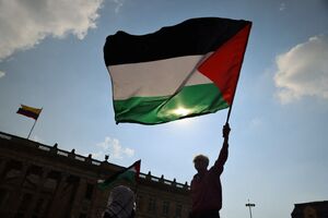 عکس/ دفاع از فلسطین برای ما شرف و عزت است