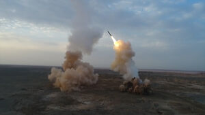 عکس/ شلیک موشک‌های سپاه از اعماق زمین