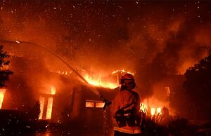 تداوم «آتش‌سوزی‌های مرموز و تصادفی!» در کارخانه‌های مواد غذایی آمریکا / ایالات متحده در آستانه ورود به بحران قحطی غذایی است + عکس